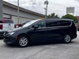 Used 2021 Chrysler Voyager Lxi image 3