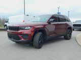 New 2025 Jeep Grand Cherokee Altitude image 4