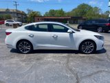 Used 2019 Kia Cadenza Technology image 4