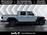 Used 2023 Jeep Gladiator Rubicon image 2