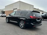 New 2025 Chrysler Pacifica Pinnacle image 5