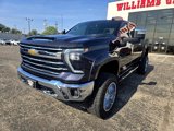 Used 2024 Chevrolet Silverado 2500 LTZ image 3