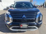 New 2025 Mitsubishi Outlander SE image 2
