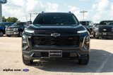 Used 2025 Chevrolet Equinox RS w/ Safety and Technology Package image 2