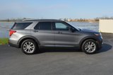 Used 2022 Ford Explorer Limited w/ Equipment Group 301A image 2