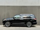 Used 2023 Lincoln Navigator Reserve image 2