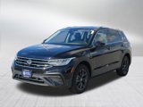 Certified 2024 Volkswagen Tiguan SE image 3