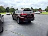 Used 2019 Toyota Highlander XLE image 5