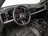 New 2025 Porsche Cayenne Coupe image 4