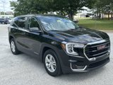 Used 2024 GMC Terrain SLE image 3