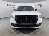 New 2025 Lincoln Navigator L Reserve image 2