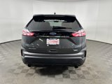 Used 2019 Ford Edge SE image 5
