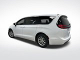 New 2025 Chrysler Pacifica Select image 3