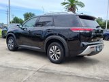 Used 2023 Nissan Pathfinder SL image 4