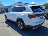 New 2026 Volkswagen Atlas SE image 3