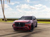 New 2025 Lincoln Aviator Reserve w/ Jet Appearance Package image 2