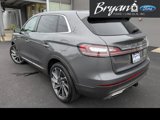 Used 2022 Lincoln Nautilus Reserve w/ Equipment Group 202A image 5
