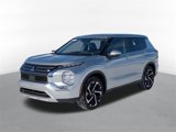 Used 2023 Mitsubishi Outlander SE image 5