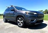 Used 2019 Jeep Cherokee Limited w/ Luxury Group image 4