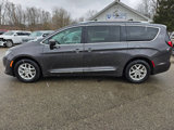 Used 2020 Chrysler Pacifica Touring-L image 2