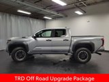 Used 2025 Toyota Tacoma TRD Off-Road image 5