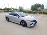 Used 2020 Toyota Camry SE image 3