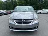 Used 2019 Dodge Grand Caravan SXT image 3