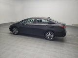 Used 2020 Nissan Versa SV image 3