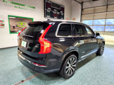Used 2023 Volvo XC90 B6 Plus image 6