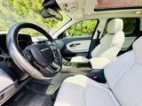 Used 2019 Land Rover Range Rover Evoque SE Premium image 2