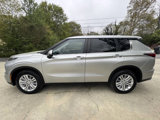Used 2023 Mitsubishi Outlander ES image 5