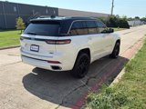 Used 2022 Jeep Grand Cherokee Summit image 3