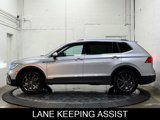 Used 2024 Volkswagen Tiguan SE image 5