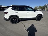 New 2025 Volkswagen Taos SE image 4