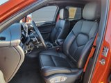 Certified 2024 Porsche Macan image 5