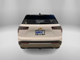 New 2026 Chevrolet Equinox LT w/ Convenience Package II image 3