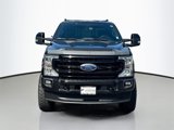 Used 2022 Ford F350 Lariat image 2