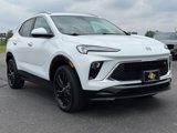 Used 2024 Buick Encore GX Sport Touring image 2