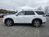 New 2025 Nissan Pathfinder Platinum w/ Cargo Package image 4
