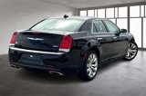 Used 2020 Chrysler 300 Limited image 3