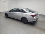 Used 2022 Hyundai Elantra SEL w/ Cargo Package image 3