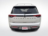New 2025 Nissan Pathfinder SL image 5