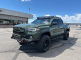 Used 2022 Toyota Tacoma TRD Off-Road w/ Technology Package image 2