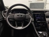 New 2025 Jeep Grand Cherokee Altitude image 5