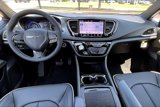 New 2026 Chrysler Pacifica Limited image 5