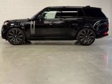 Used 2024 Land Rover Range Rover SV image 4