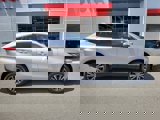 Used 2023 Toyota Venza LE image 5