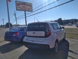 Used 2019 Kia Soul image 3