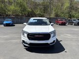 Used 2023 GMC Terrain SLE w/ Driver Convenience Package image 2