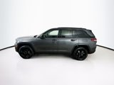Certified 2022 Jeep Grand Cherokee Altitude image 4